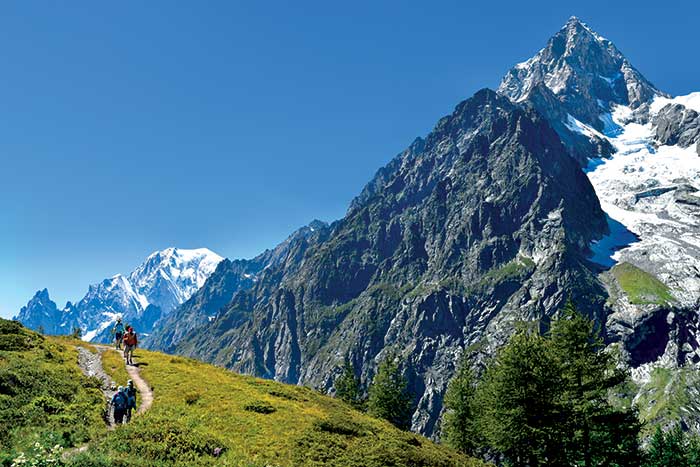 3 reduced Hiking Hiking Italian  French  Alps  Alps Backroads Tours