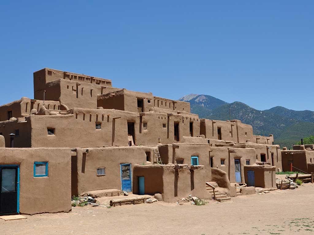 Santa Fe & Taos Hiking Tours | New Mexico Walking Tours